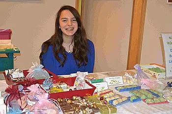 Naturkosmetik und Kuchenbuffet
