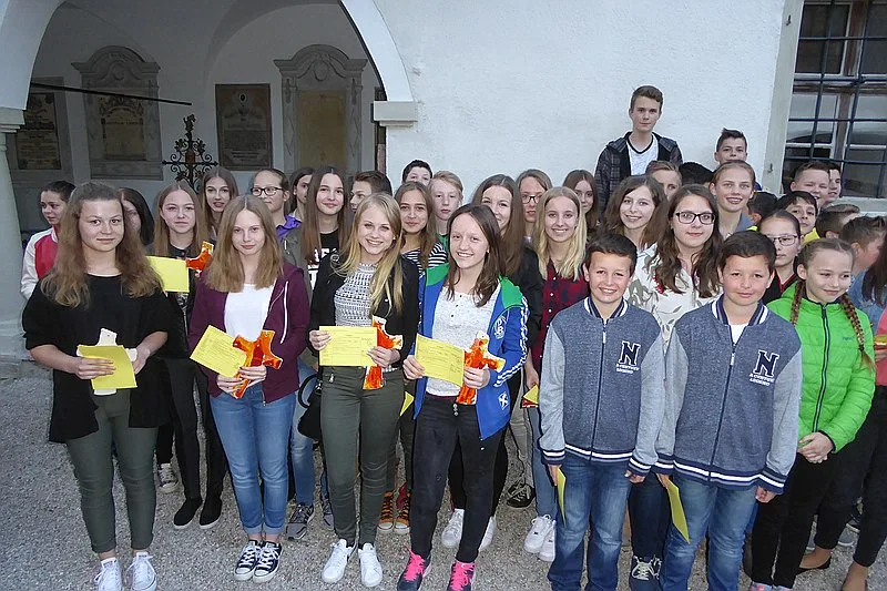 Firmlinge spenden € 1.075