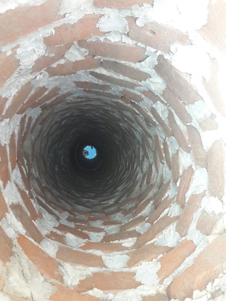 Brunnen vertieft