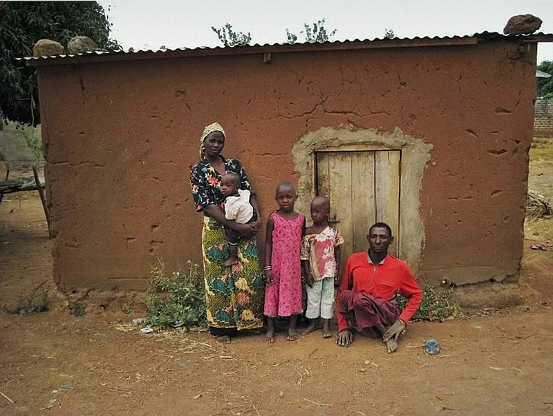 Mr. Masalu & Familie