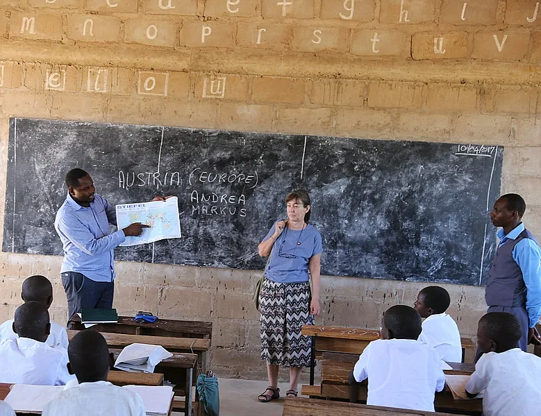 Dorfschule Ngeleka
